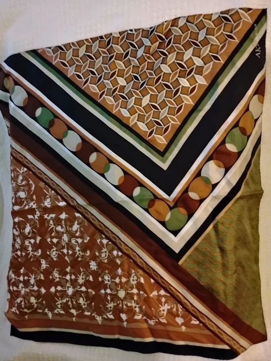 Ann Klein Scarf Rare Square - Picture 4 of 4